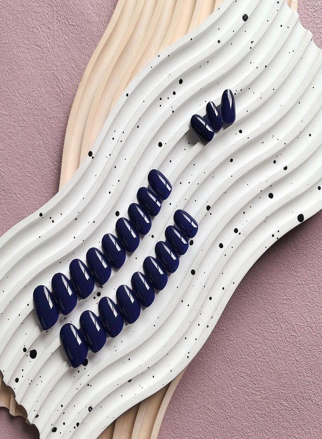 XCREANDO Navy Blue Press on Nails Short Almond Fake Nails Press ons, Thick Solid Color Glue on Nails Short False Nails, Medium Almond Nails Oval Round Shaped Nails for Women, 24Pcs Natural Acrylic Gel Nails - Image 3